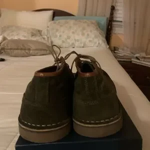 Kenneth Cole | Shoes | Green Suede Chukka Desert Boots 5 By  display picture 1
